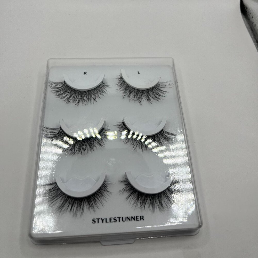 Lot of 4 Sets of 3 Pairs Lilly Lashes